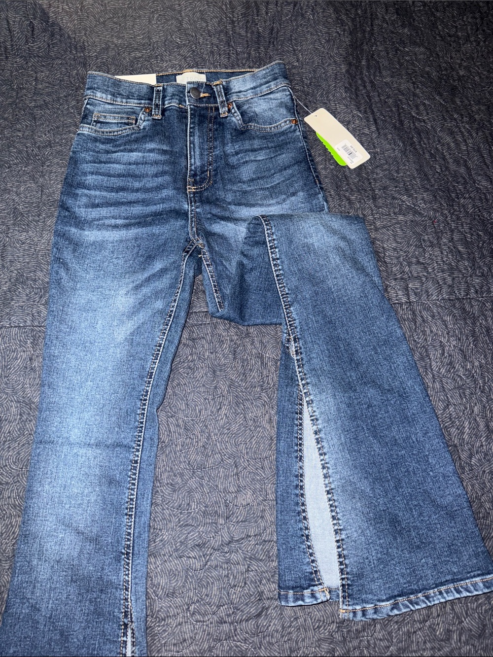 Women's Flare Split-leg Jeans in Medium Blue Wash